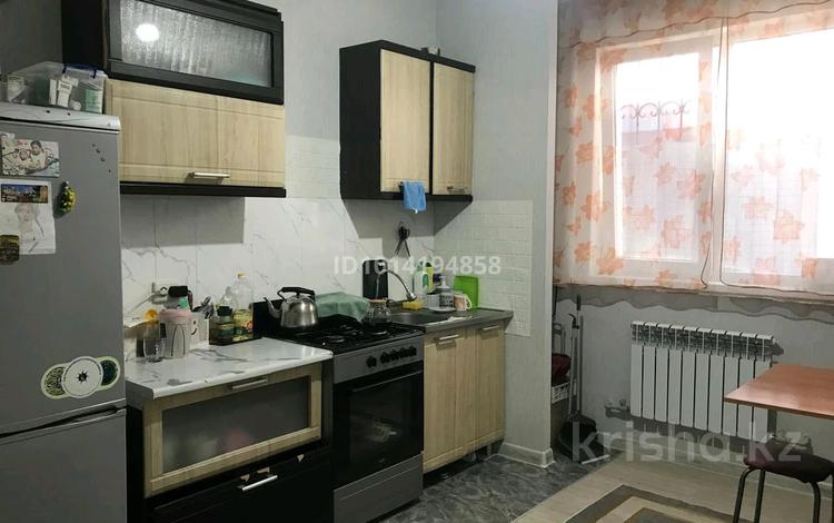 2-бөлмелі пәтер · 36 м² · 1/3 қабат, 32 улица — Просторная 2-комнатная квартира-студия на 1 этаже. Идеально под жилье, бағасы: 21 млн ₸ в Жана куате — фото 2
