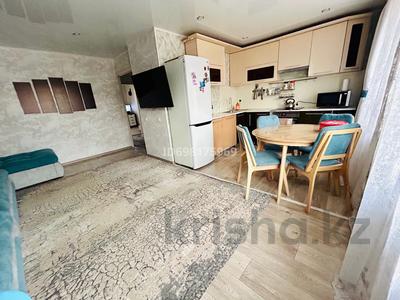 4-комнатная квартира · 76.1 м² · 2/9 этаж, Бурова 24 за 30 млн 〒 в Усть-Каменогорске, Ульбинский