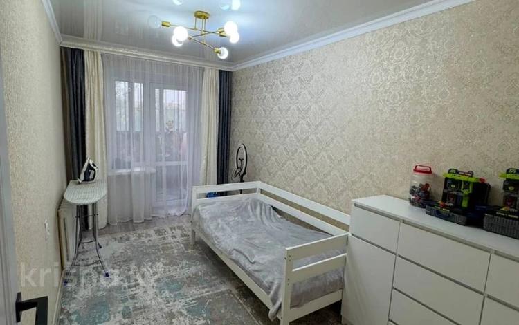 3-бөлмелі пәтер · 60 м² · 5/9 қабат, Юго-Восток ш/а., Строителей 25, бағасы: 23 млн ₸ в Караганде, Казыбек би р-н — фото 2
