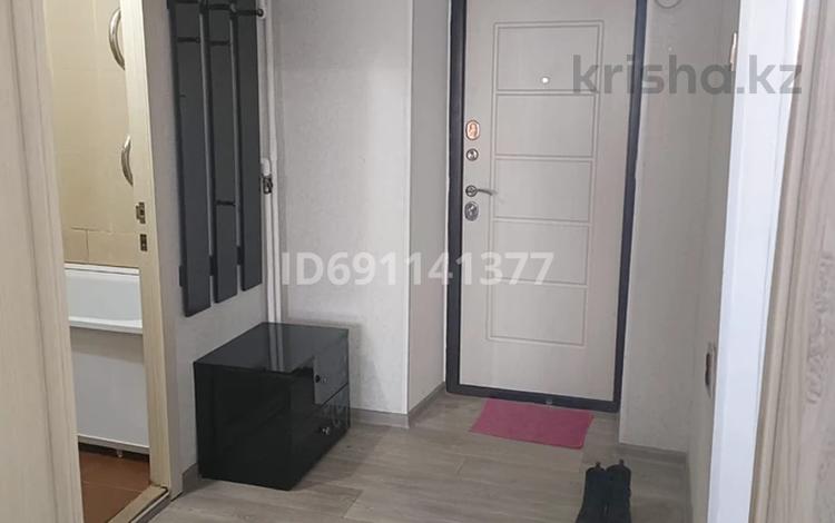 2-комнатная квартира · 50 м² · 2/9 этаж, 12-й мкр 66 за 13.5 млн ₸ в Актау — фото 4