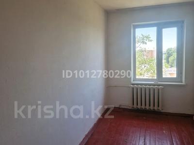 4-бөлмелі пәтер · 75 м² · 5/5 қабат, Т нышанов 1 — Талғат Сакен роддом парк базар, бағасы: 10.5 млн ₸ в Туркестане