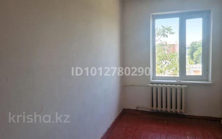 4-бөлмелі пәтер · 75 м² · 5/5 қабат, Т нышанов 1 — Талғат Сакен роддом парк базар, бағасы: 10.5 млн ₸ в Туркестане — фото 2