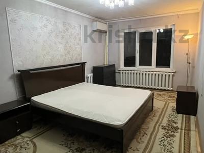 2-комнатная квартира, 50 м², 1/5 этаж помесячно, мкр Таугуль-1 52 за 230 000 〒 в Алматы, Ауэзовский р-н