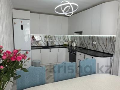 3-комнатная квартира · 135 м² · 10/10 этаж, мкр Болашак, Бокенбай батыра за 23.8 млн ₸ в Актобе