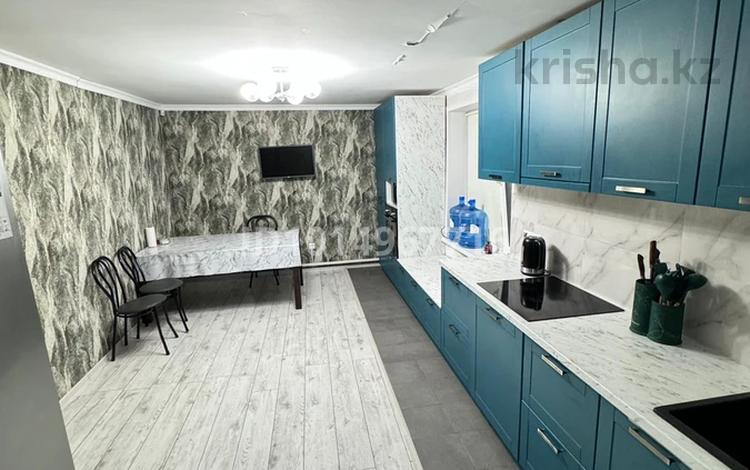 Үйдің бір бөлігі · 4 бөлме · 108 м² · 5.35 жүзд., Воскресенский проезд 33-2, бағасы: 42 млн ₸ в Экибастузе — фото 2
