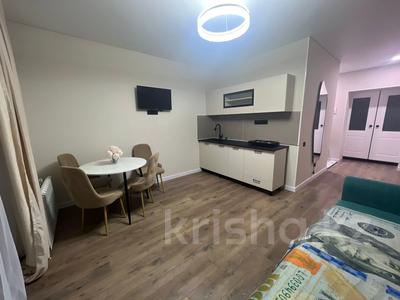 2-комнатная квартира · 43 м² · 1/7 этаж, Муканова 51 за 21.5 млн ₸ в Караганде, Казыбек би р-н