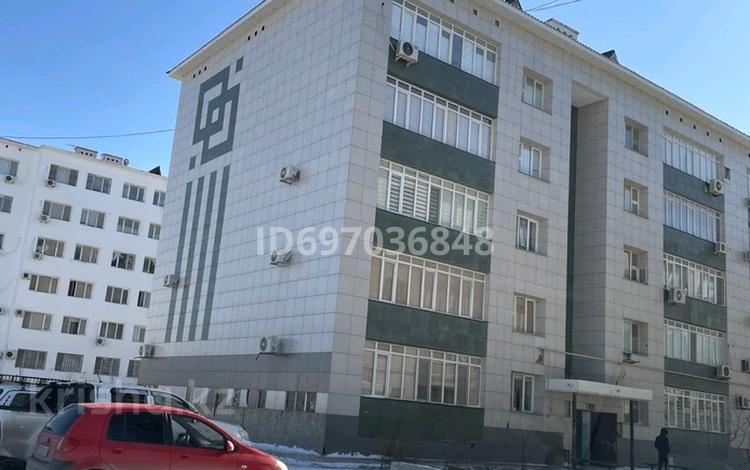 3-комнатная квартира · 92 м² · 2/5 этаж, 30-й мкр 183/1 — Турецкий лицей за 30 млн ₸ в Актау — фото 2