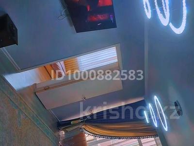 Аренда квартир посуточно в Алматинской обл.: 3-комнатная квартира · 70 м² · 4/12 этаж, Кошкарбаева 1140 — Находится возле нового Апорт и Аэропорт за 25 000 〒 3-комнатная квартира · 70 м² · 4/12 этаж, Кошкарбаева 1140 — Находится возле нового Апорт и Аэропорт за 25 000 〒 в