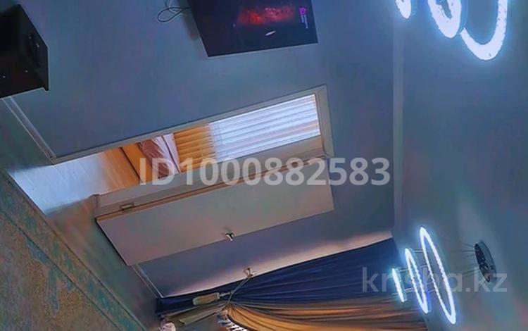 3-комнатная квартира · 78 м² · 4/12 этаж, Кошкарбаева 1140 — Находится возле нового Апорт и Аэропорт за 20 000 ₸ в  — фото 2