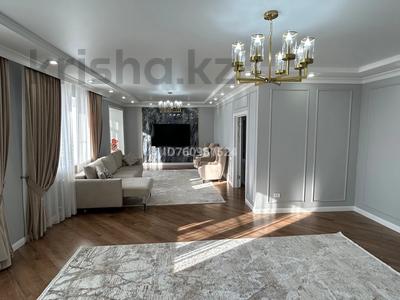 5-бөлмелі пәтер · 230 м² · 3/5 қабат, Халела Досмухамедулы, бағасы: 89 млн 〒 в Актобе