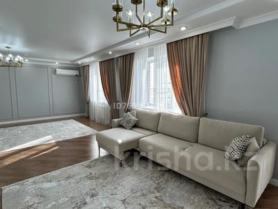 5-комнатная квартира · 230 м² · 3/5 этаж, Халела Досмухамедулы за 89.5 млн ₸ в Актобе