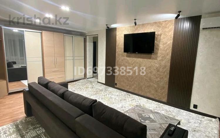 3-комнатная квартира · 70 м² · 3/9 этаж, Сатпаева — Сатпаева Утепова за 500 000 〒 в Усть-Каменогорске — фото 2
