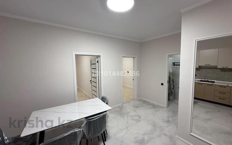 2-комнатная квартира · 55 м², мкр Улжан-1 за 220 000 ₸ в Алматы, Алатауский р-н — фото 2