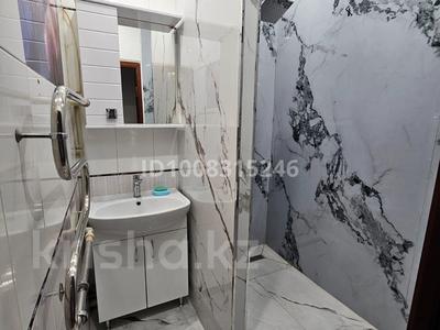 3-бөлмелі пәтер · 72 м² · 1/5 қабат, 15-й мкр 53, бағасы: 23.7 млн ₸ в Актау