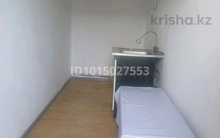 1-бөлмелі пәтер · 20 м² · 1/1 қабат, Абдирова 24, бағасы: 42 000 ₸ в Шымкенте, Каратауский р-н — фото 2