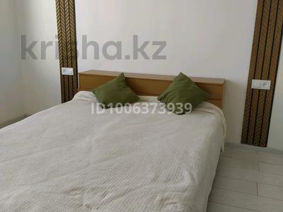 1-комнатная квартира · 33 м² · 12/12 этаж, Райымбека 210 — Ауезова гоголя за 300 000 〒 в Алматы, Алмалинский р-н