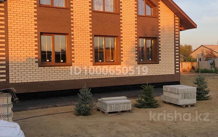 Отдельный дом · 4 комнаты · 240 м² · 10 сот., Восточная 18 — Переулок поповича - восточная за 97 млн 〒 в  — фото 2