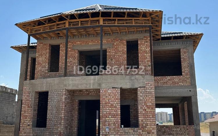 Отдельный дом · 6 комнат · 336 м² · 8 сот., мкр Нуртас, Шугыла за 75 млн 〒 в Шымкенте, Каратауский р-н — фото 2