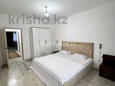 3-комнатная квартира · 95 м² · 6/12 этаж, 11 коше 25/2 — Жана кала стадион муз айдын народный банк за 10 000 〒 в Туркестане