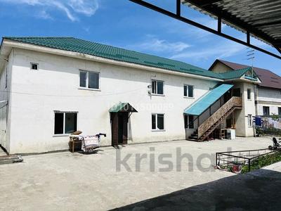 Жеке үй · 14 бөлме · 380 м², Жошы Хан 8, бағасы: 1.2 млн 〒 в Талгаре