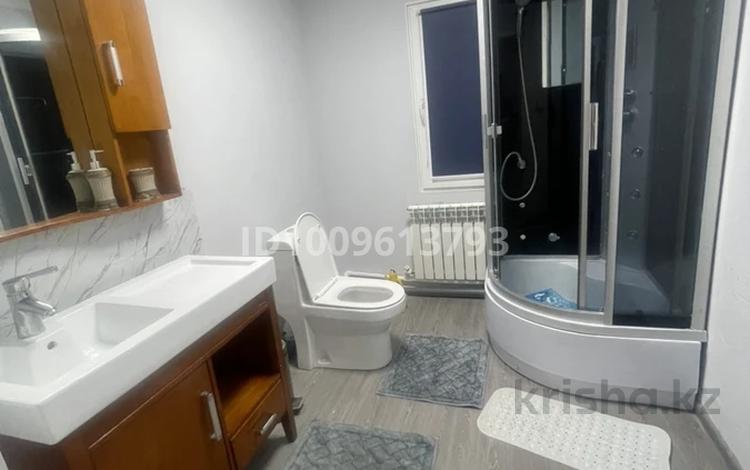 4 комнаты · 350 м² · 1/2 этаж, мкр Коктобе, Радлова 78 за 50 000 〒 в Алматы, Медеуский р-н — фото 2