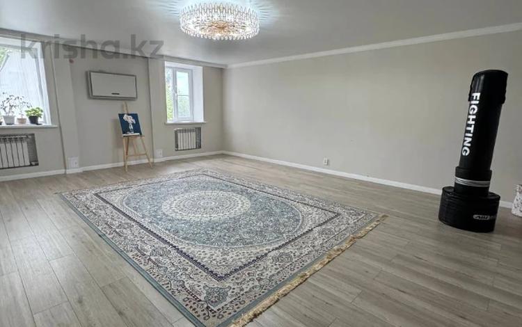 5-бөлмелі пәтер · 148.1 м² · 3/5 қабат, мкр 8, гришина 11а, бағасы: 41 млн ₸ в Актобе — фото 23
