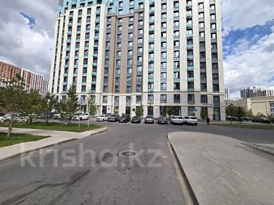 Свободное назначение, офисы, магазины и бутики, общепит, салоны красоты, бани, гостиницы и зоны отдыха, медцентры и аптеки, образование, развлечения · 255 м² за 240 млн ₸ в Астане, Есильский р-н