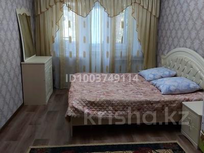 4-бөлмелі пәтер · 76 м² · 4/5 қабат, Микрорайон Салтанат 8 — Поликлиника # 2, бағасы: 25 млн 〒 в Таразе