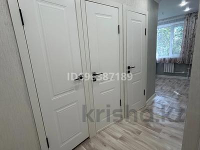 2-бөлмелі пәтер · 46 м² · 4/5 қабат, мкр Юго-Восток, Рыскулова 25, бағасы: 170 000 ₸ в Караганде, Казыбек би р-н