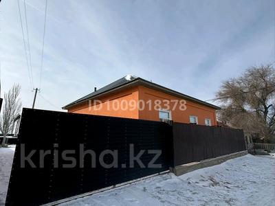 Жеке үй · 4 бөлме · 87 м² · 8 сот., Зелёная 7 — Возле вогзала, бағасы: 15 млн 〒 в 