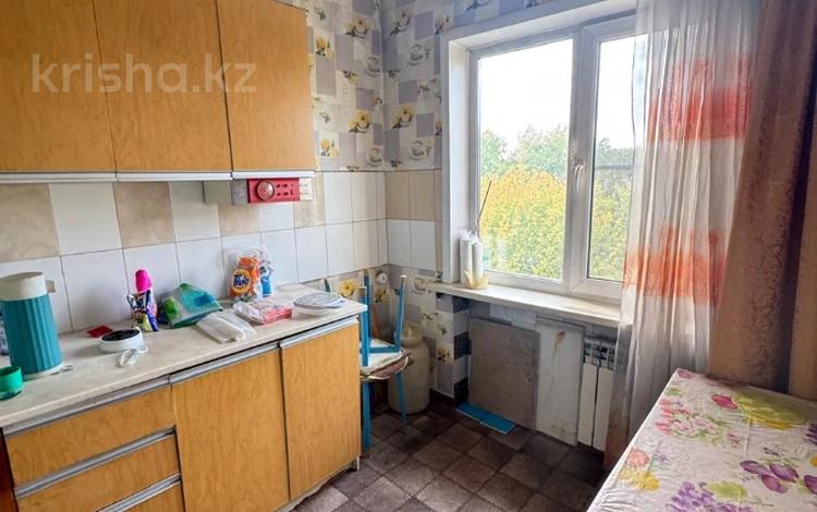1-бөлмелі пәтер · 32 м² · 4/4 қабат, Назарбаева 49/1, бағасы: 11 млн ₸ в Усть-Каменогорске — фото 3