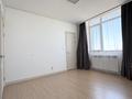4-комнатная квартира · 122 м² · 21/21 этаж, Кабанбай батыра 43A за 117 млн ₸ в Астане, Есильский р-н — фото 13