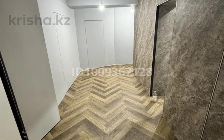 4-комнатная квартира · 106 м² · 11/11 этаж, Победы за 60 млн 〒 в Костанае — фото 2