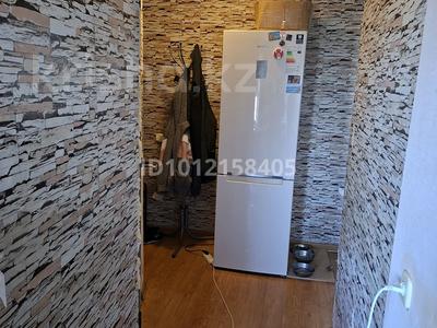 2-бөлмелі пәтер · 48 м² · 5/5 қабат, Пришахтинск, Пришахтинск, 21й микрорайон 29, бағасы: 13.5 млн ₸ в Караганде, Алихана Бокейханова р-н