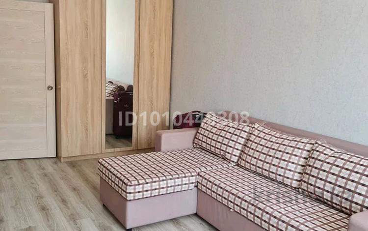 1-комнатная квартира · 42 м² · 5/9 этаж, Микрорайон Береке 59 за 180 000 ₸ в Костанае — фото 2