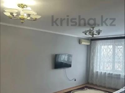 Пәтерлер в Акмолинской обл.: 6-бөлмелі пәтер · 121 м² · 4/6 қабат, Шалкар 9, бағасы: 33 млн 〒 6-бөлмелі пәтер · 121 м² · 4/6 қабат, Шалкар 9, бағасы: 33 млн 〒 в Кокшетау