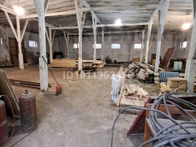 Өнеркәсіптік база · 20 сотық, Медведева 41 — Бывший мясокомбинат, бағасы: 1.3 млн ₸ в Петропавловске