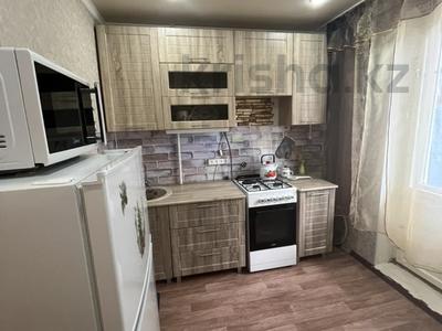 1-комнатная квартира · 33 м² · 3/5 этаж, мкр Кунаева 52 за 130 000 ₸ в Уральске