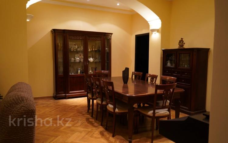 5-комнатная квартира · 152 м² · 3/3 этаж, Богенбай батыра 137 — Желтоксан за 500 000 ₸ в Алматы, Алмалинский р-н — фото 3