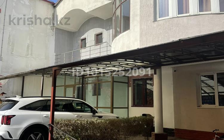 5-бөлмелі пәтер · 340 м², Бағанашыл ш/а., Алмалы 31, бағасы: 1.3 млн ₸ в Алматы, Бостандыкский р-н — фото 2