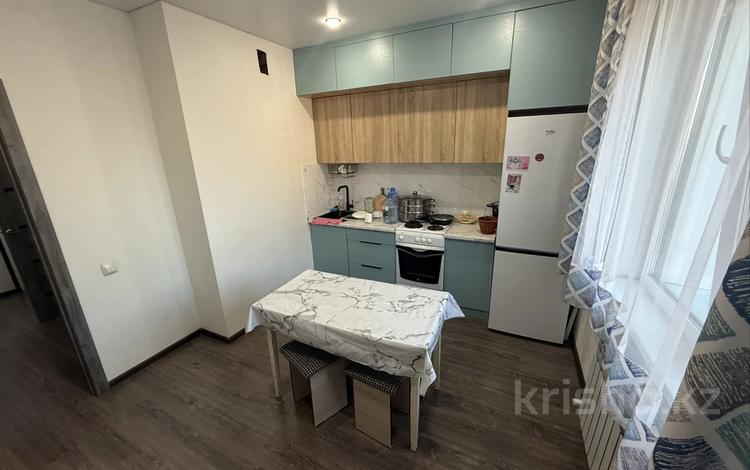 1-комнатная квартира · 38 м² · 6/10 этаж, Базовая 2/4 за 25 млн ₸ в Усть-Каменогорске — фото 2