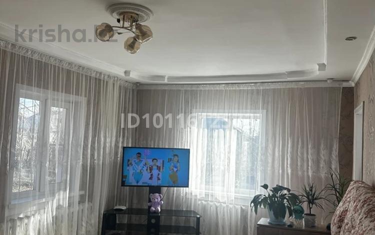 Жеке үй · 3 бөлме · 61.2 м², Андреева 19, бағасы: 18 млн ₸ в Усть-Каменогорске — фото 2