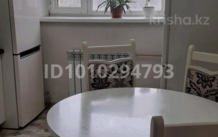 2-бөлмелі пәтер · 53.8 м² · 5/5 қабат, Мамай батыра 99, бағасы: 21.5 млн ₸ в Семее — фото 2