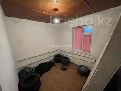 Часть дома • 3 комнаты • 10 м² • 4 сот., ул Нородоволсова за 15 млн 〒 в Шымкенте, Туран р-н