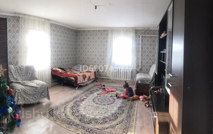 Отдельный дом • 3 комнаты • 90 м² • 10 сот., Жастар 2 ул конаева за 7.8 млн 〒 в Талдыкоргане — фото 2