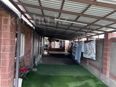 Дом · 4 комнаты · 100 м², Ынтымак 12 за 50 000 〒 в Балхаше