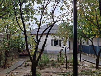 Отдельный дом · 5 комнат · 130 м² · 6 сот., мкр Бозарык , Бозарық ш/а 12 — Керуен жаңалық магазин қасында за 27 млн 〒 в Шымкенте, Абайский р-н