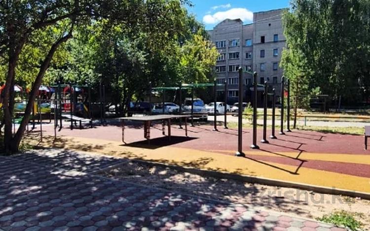 4-комнатная квартира · 78.2 м² · 4/5 этаж, конституции за 26 млн ₸ в Петропавловске — фото 14