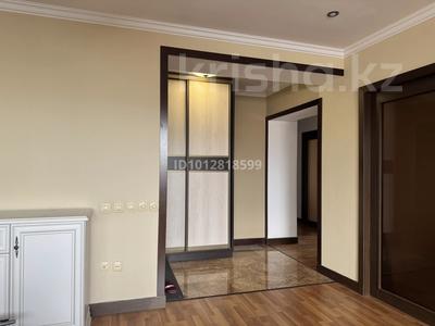 4-бөлмелі пәтер · 138 м² · 4/5 қабат, мкр Алмагуль, Радостовца — Радостовца Журавлёва, бағасы: 125 млн ₸ в Алматы, Бостандыкский р-н