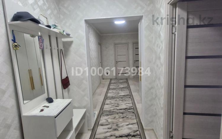 3-комнатная квартира · 85 м² · 2/9 этаж, мкр Северо-Восток, Молодежная — 31 школа за 29.8 млн ₸ в Уральске — фото 2